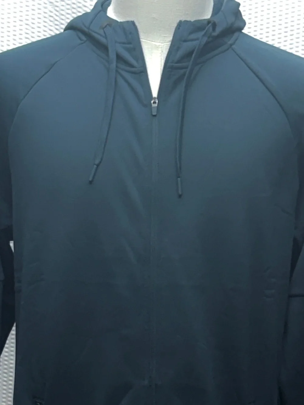 Layer 8 Quick Dry Hoodie Jacket Men’s M Teal Blue Performance Zip NWT